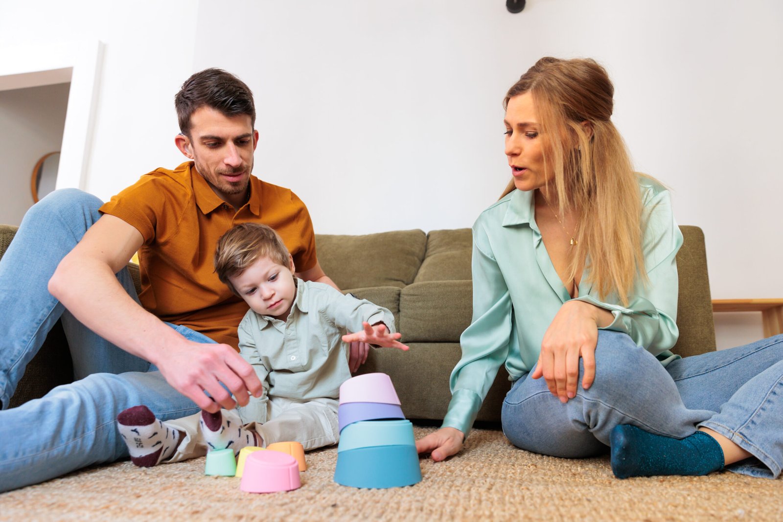 Colorful stacking figures